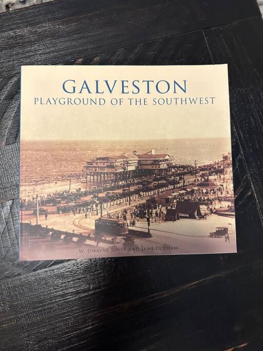 Villa Kari'S Island Escape - Historic District Galveston Esterno foto
